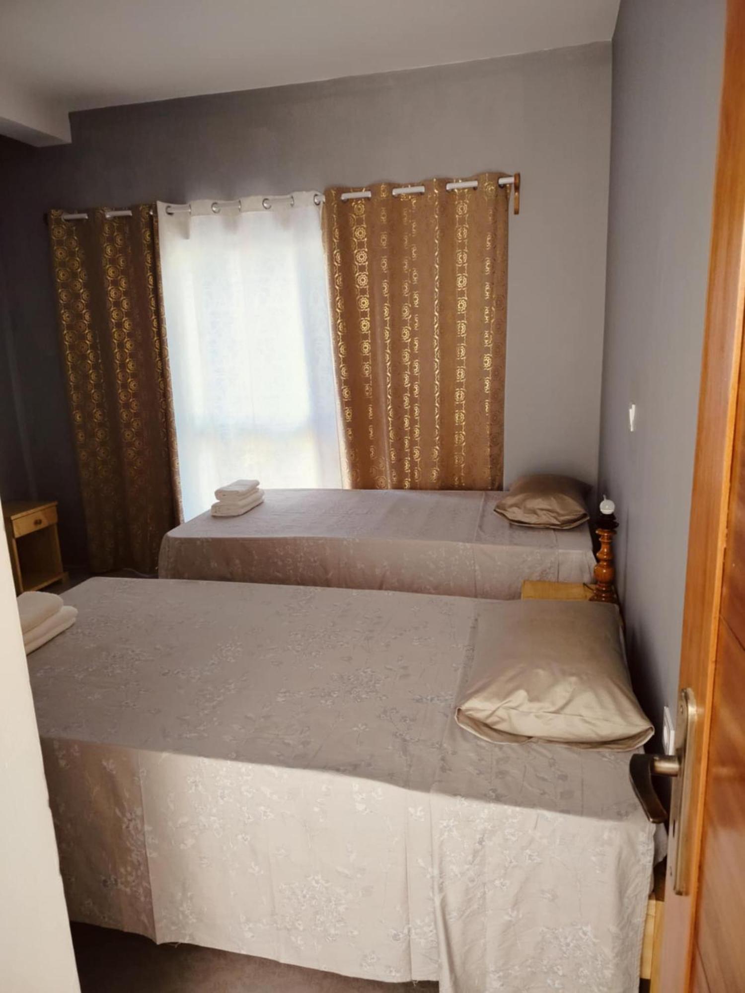 Hostel Rocha Marisol Ponta Do Sol Ngoại thất bức ảnh